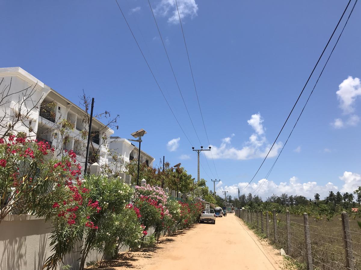 Araliya Oceanfront Condos Nilaveli, Trincomalee Экстерьер фото