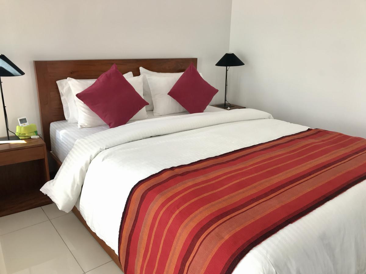 Araliya Oceanfront Condos Nilaveli, Trincomalee Экстерьер фото