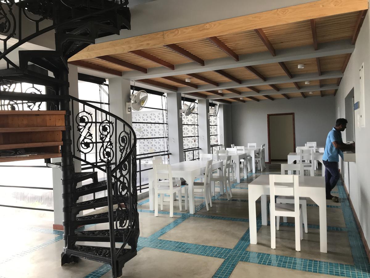 Araliya Oceanfront Condos Nilaveli, Trincomalee Экстерьер фото